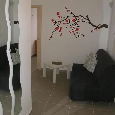 In Mit Eigenem Balkon - B59556 Башка