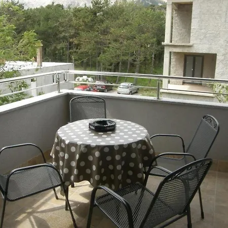 Apartment In Mit Eigenem Balkon - B59556